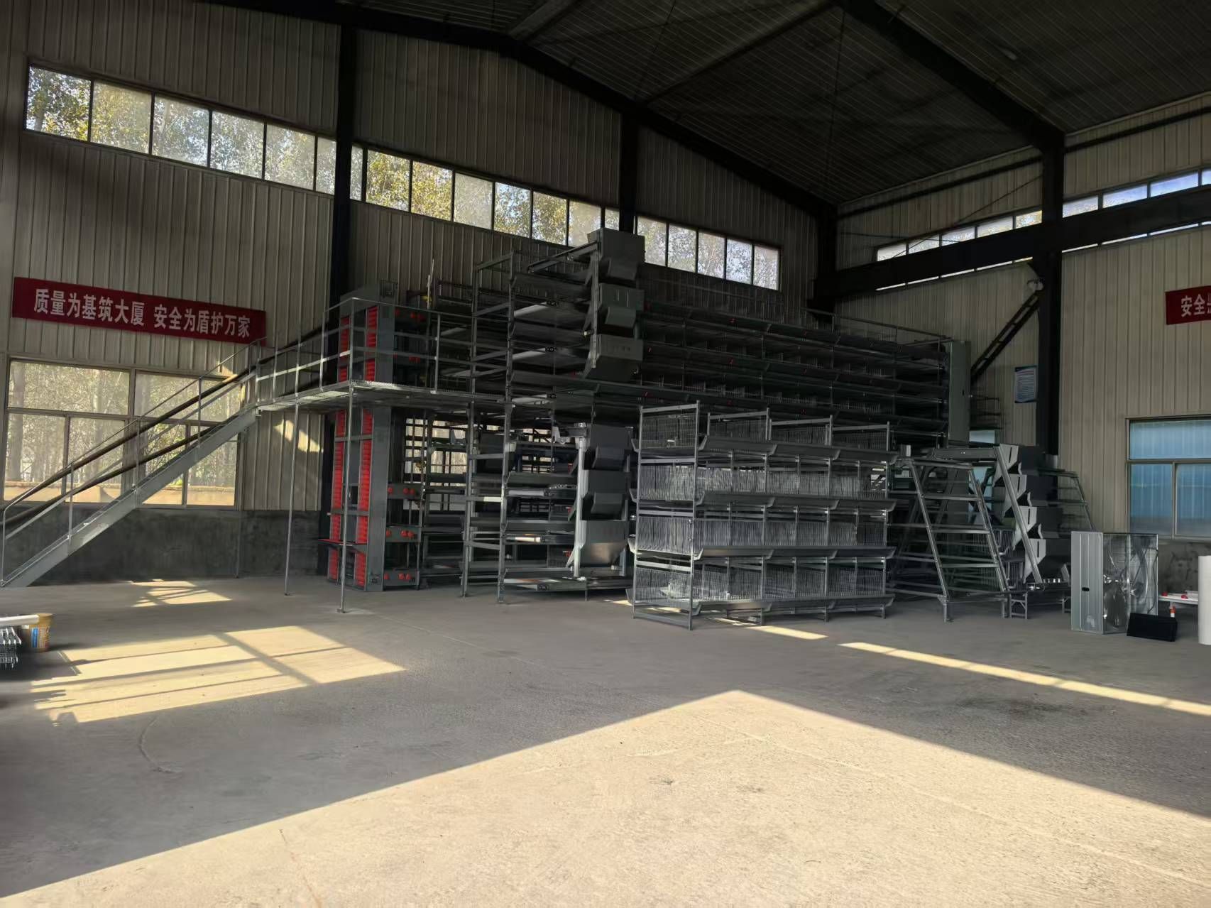 Battery Cage Laying Hen Equipment for Poultry Farming