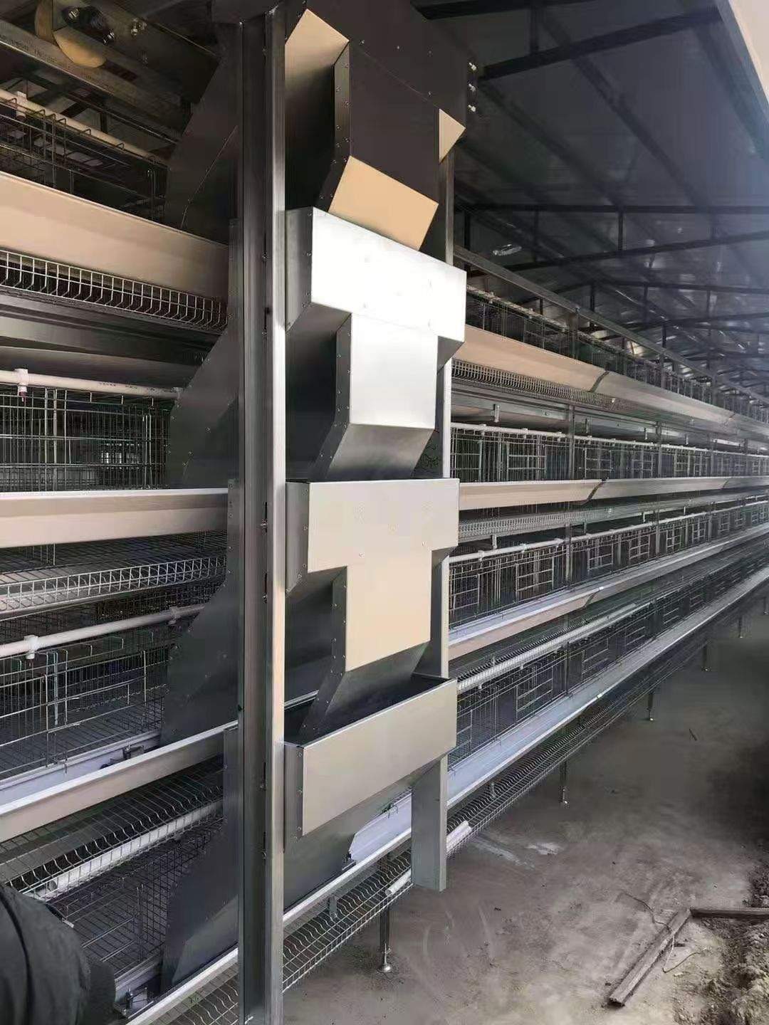 Battery Cage Laying Hen Equipment for Poultry Farming